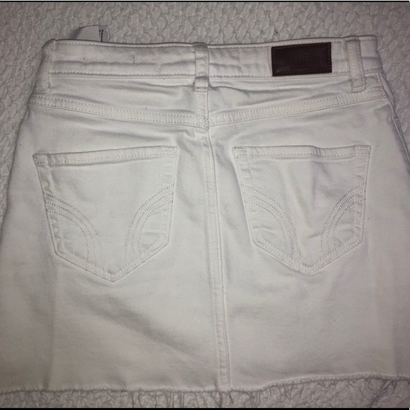 Hollister White Mini High Rise Skirt - Picture 4 of 4